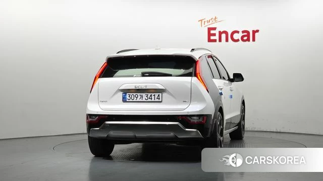 Kia Di Ol Nu Niro id 4481640 из Кореи 14