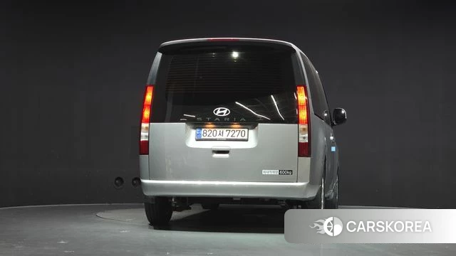 Hyundai Staria id 4928331 из Кореи 14