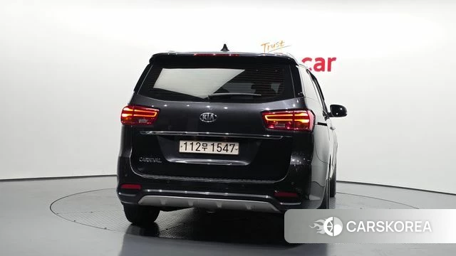 Kia The New Carnival id 4471667 из Кореи 14