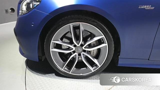 Mercedes-Benz E-Class W213 id 4309683 из Кореи 27
