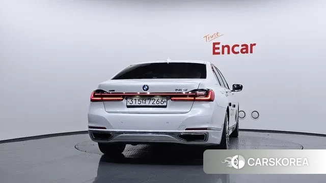 BMW 7 Series (G11) id 3335993 из Кореи 14