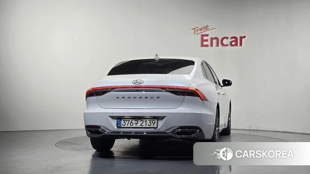 Hyundai The New Grandeur IG id 4692976 из Кореи 30