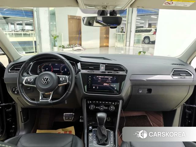 Volkswagen Tiguan L id 4275857 из Китая 7