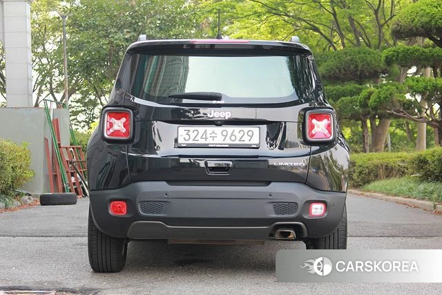 Jeep Renegade id 4654770 из Кореи 9