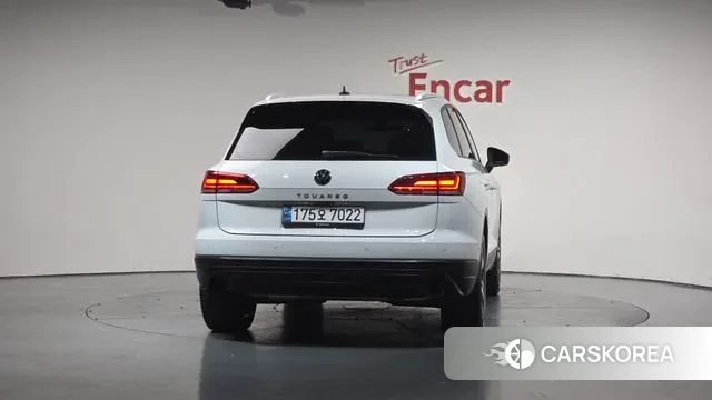 Volkswagen Touareg 3rd generation id 3385006 из Кореи 14
