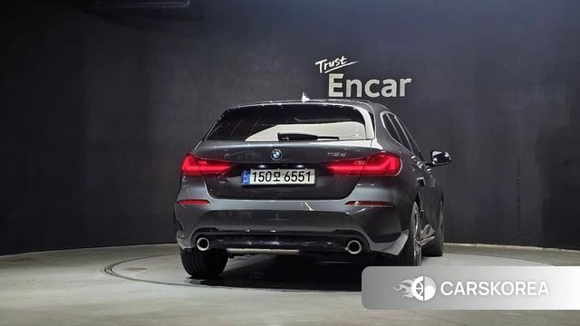 BMW 1 Series (F40) id 4759430 из Кореи 24