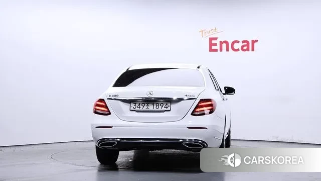 Mercedes-Benz E-Class W213 id 3484318 из Кореи 14