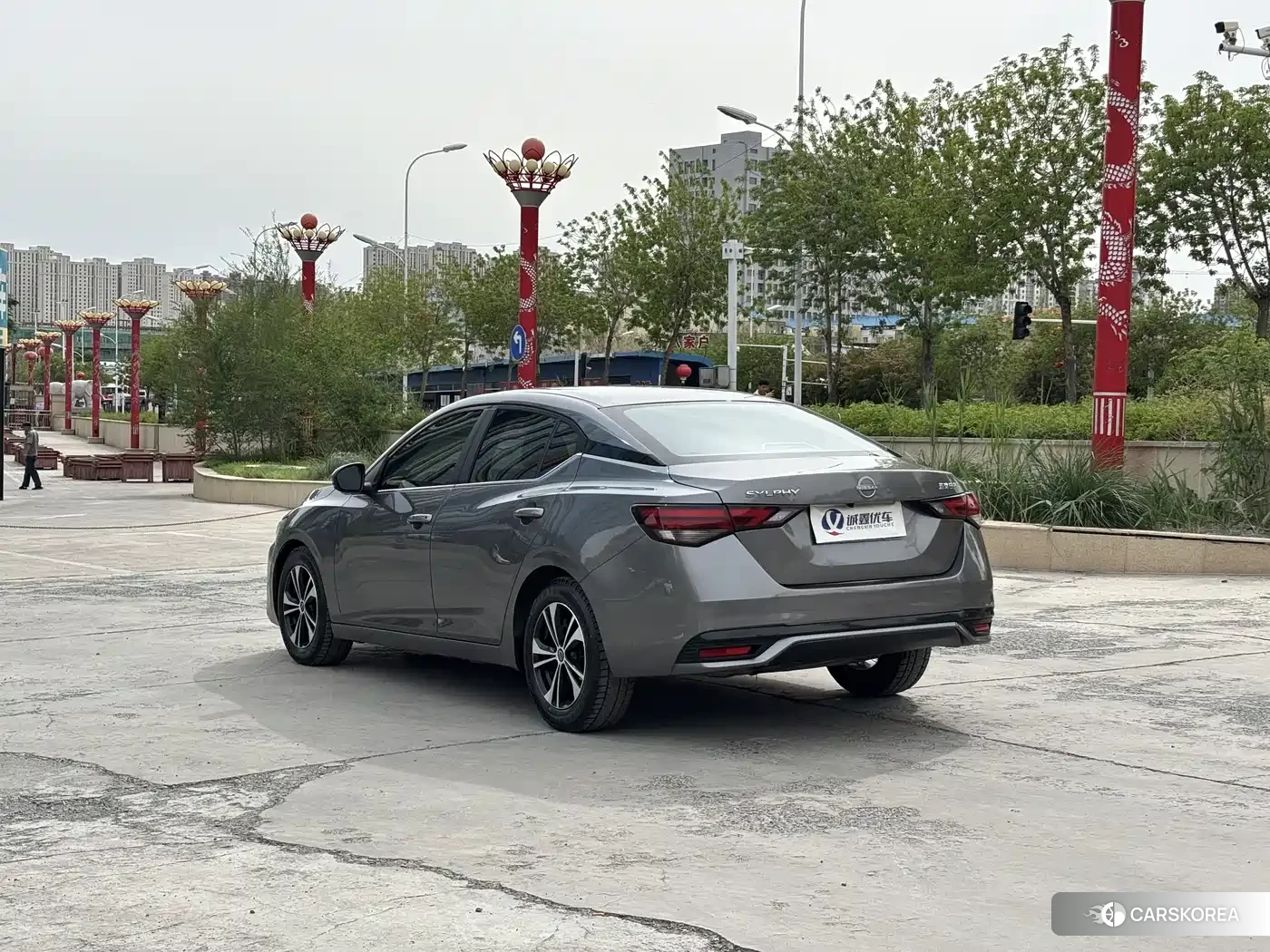 Nissan Sylphy 2024 Silver/gray из Китая, фото 4