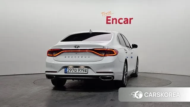 Hyundai Grandeur IG id 3588512 из Кореи 14