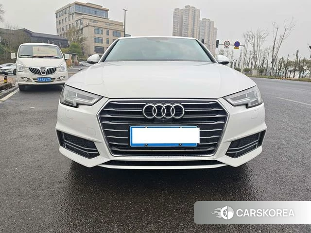 Audi A4L 2020 Белый из Китая, фото 4