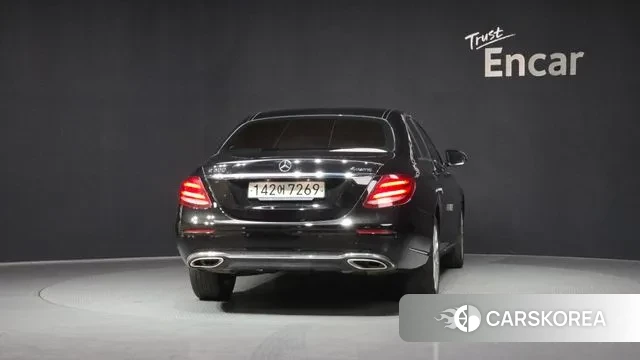 Mercedes-Benz E-Class W213 id 3789823 из Кореи 14