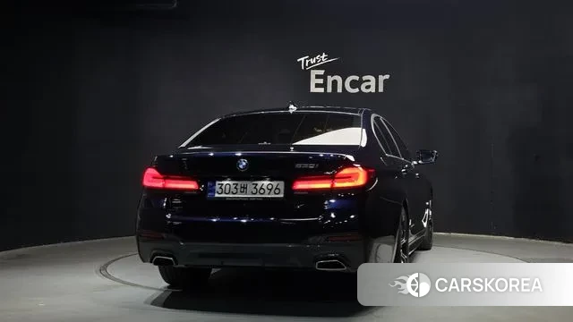 BMW 5 Series (G30) id 3503038 из Кореи 14