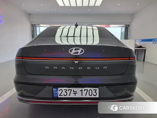 Hyundai Grandeur (GN7) id 2984053 из Кореи 9