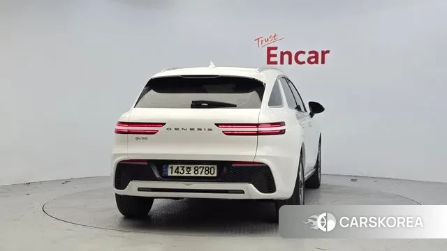 Genesis GV70 id 3443315 из Кореи 14