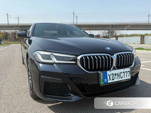 BMW 5 series PHEV id 4209943 из Китая 9