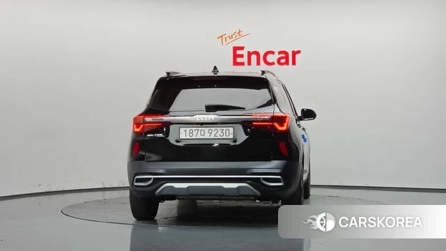 Kia Seltos id 4740579 из Кореи 31