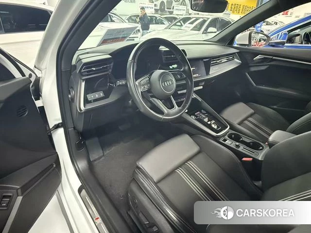 Audi A3 2023 Белый из Китая, фото 4