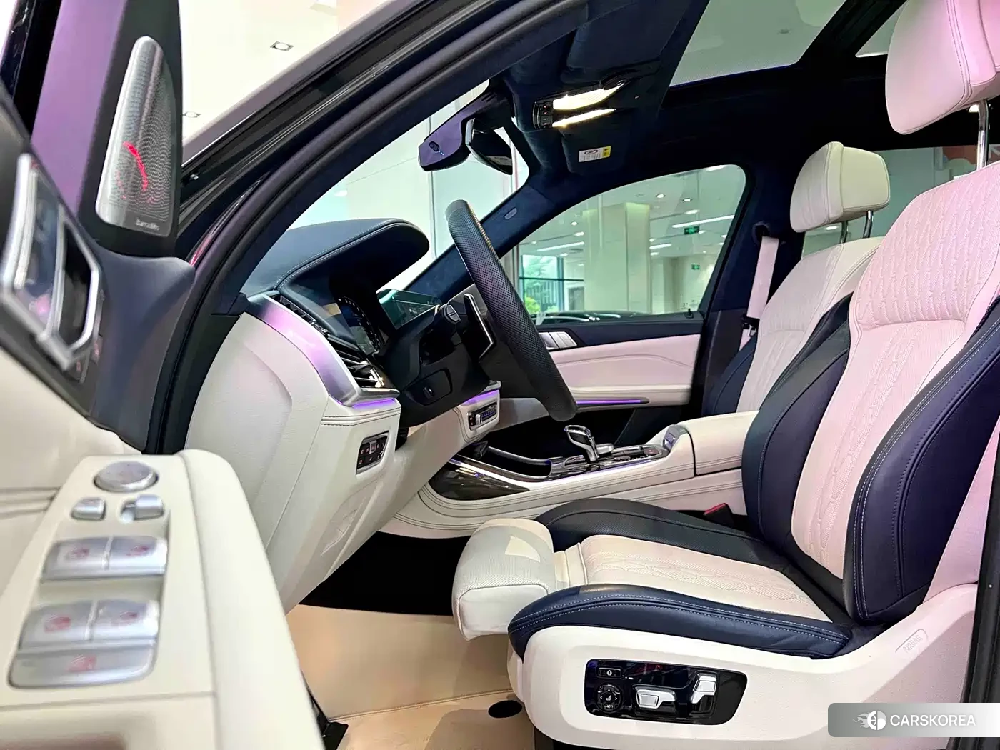 BMW X7 2022 Silver/gray из Китая, фото 5