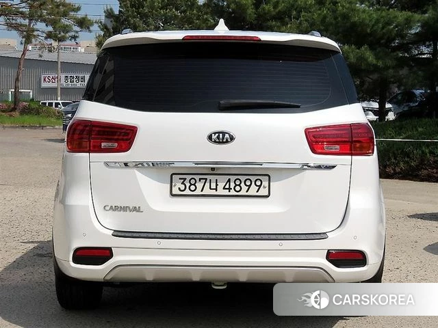Kia The New Carnival id 4245894 из Кореи 13
