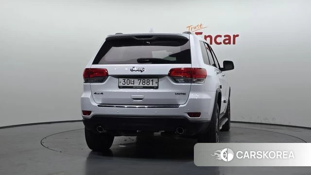 Jeep Grand Cherokee id 4717950 из Кореи 28