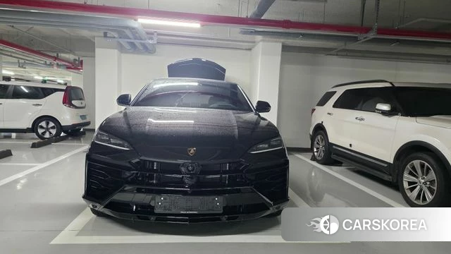 Lamborghini Urus 2026 Черный из Кореи, фото 4