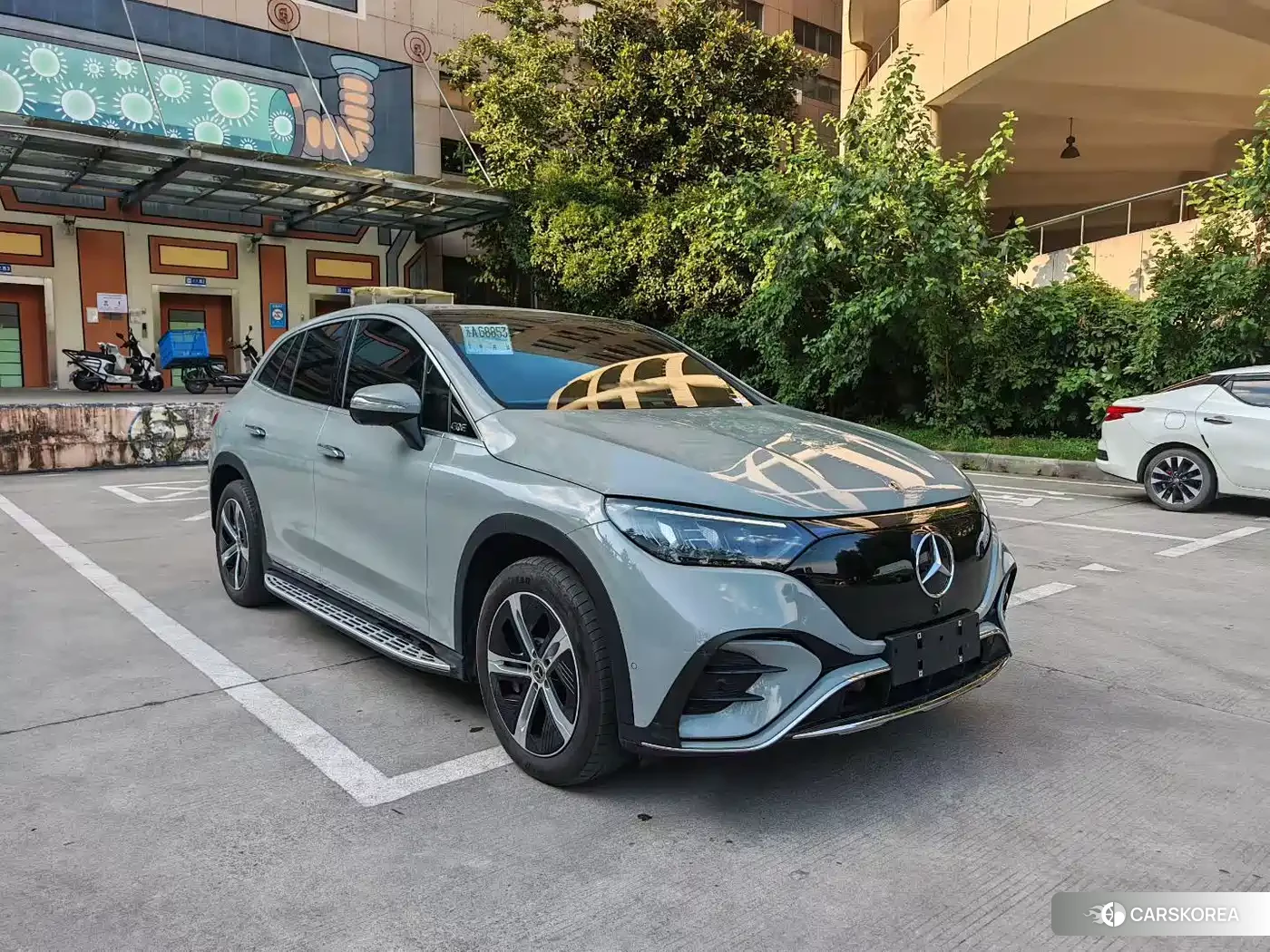 Mercedes-Benz EQE 2024 Silver/gray из Китая, фото 4