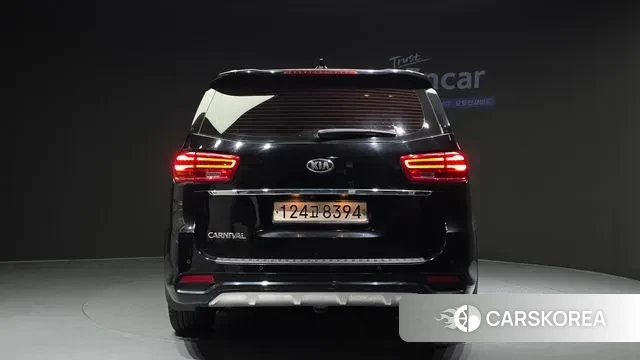 Kia The New Carnival id 3291941 из Кореи 14