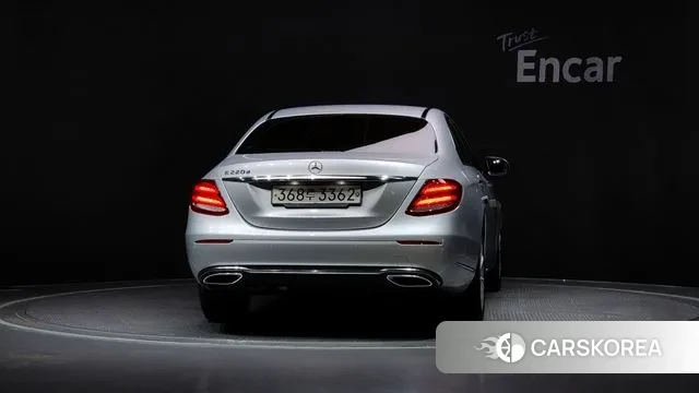 Mercedes-Benz E-Class W213 id 2990928 из Кореи 14