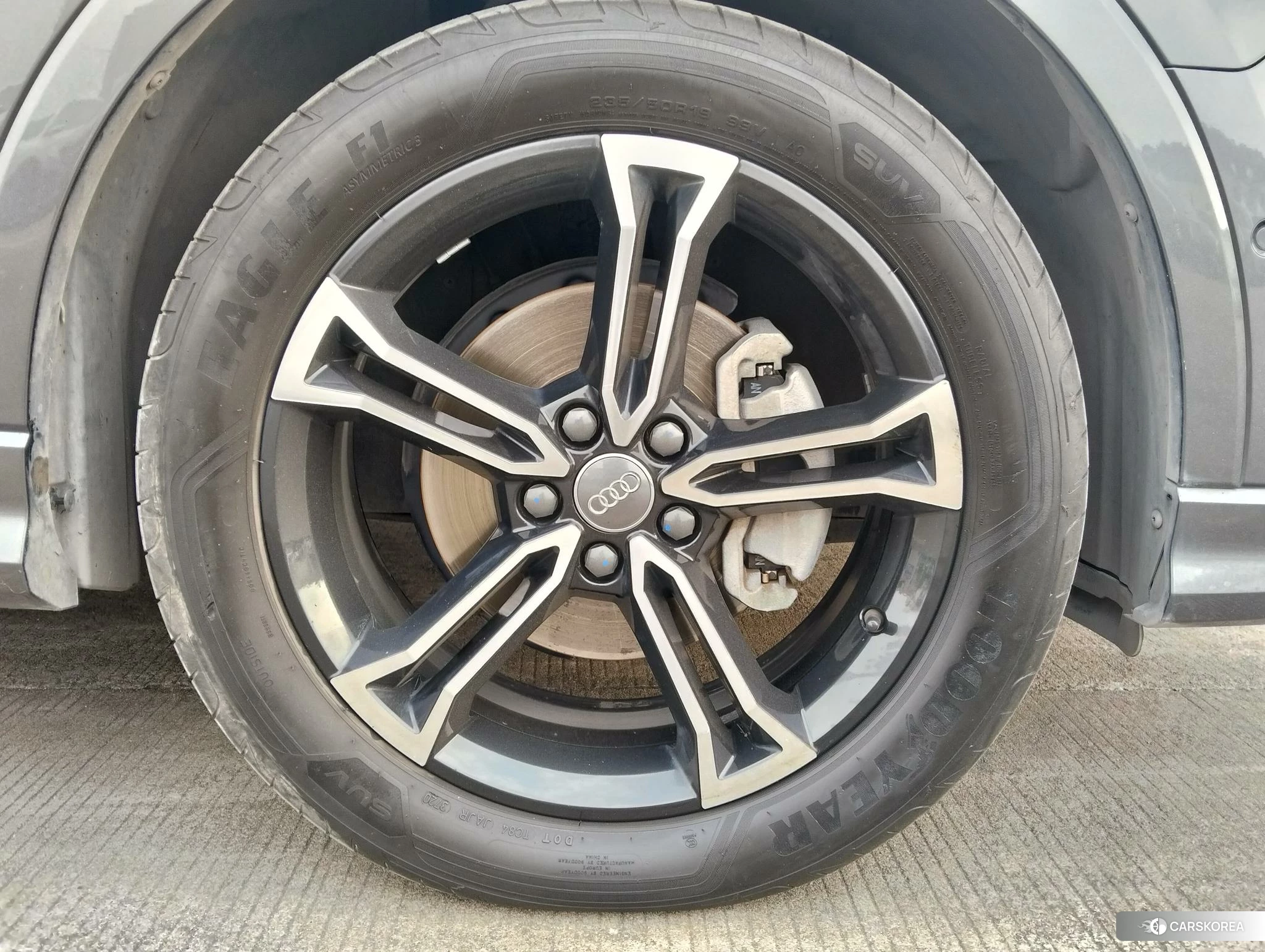 Audi Q3 id 4426842 из Китая 10