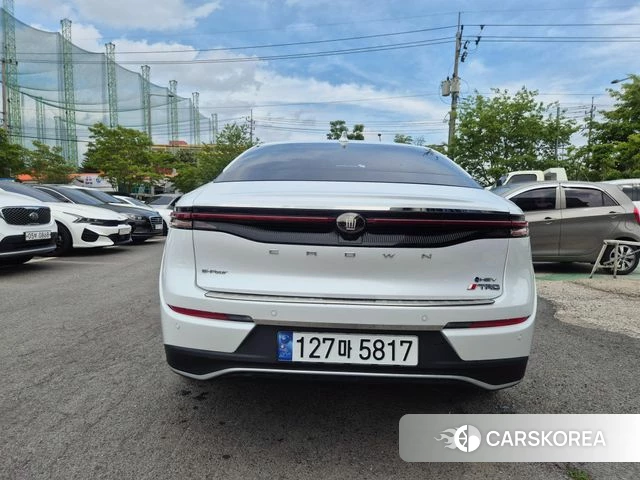 Toyota Crown Crossover 2024 Белый из Кореи, фото 6