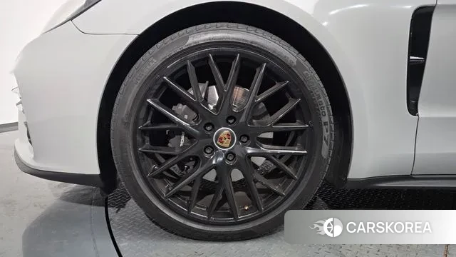Porsche Panamera (971) id 3597627 из Кореи 14
