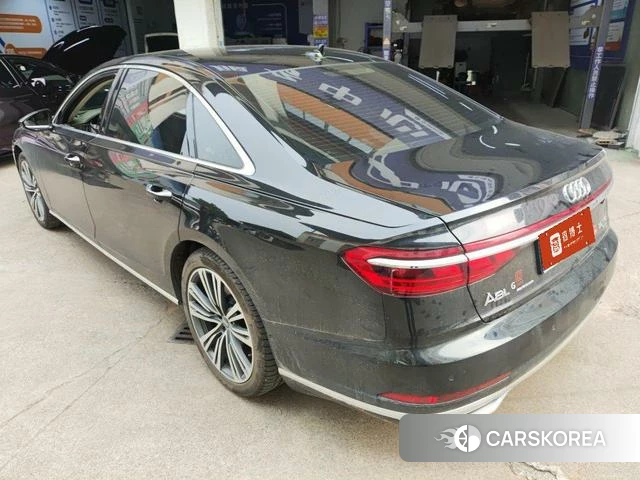 Audi A8 2021 Черный из Китая, фото 4
