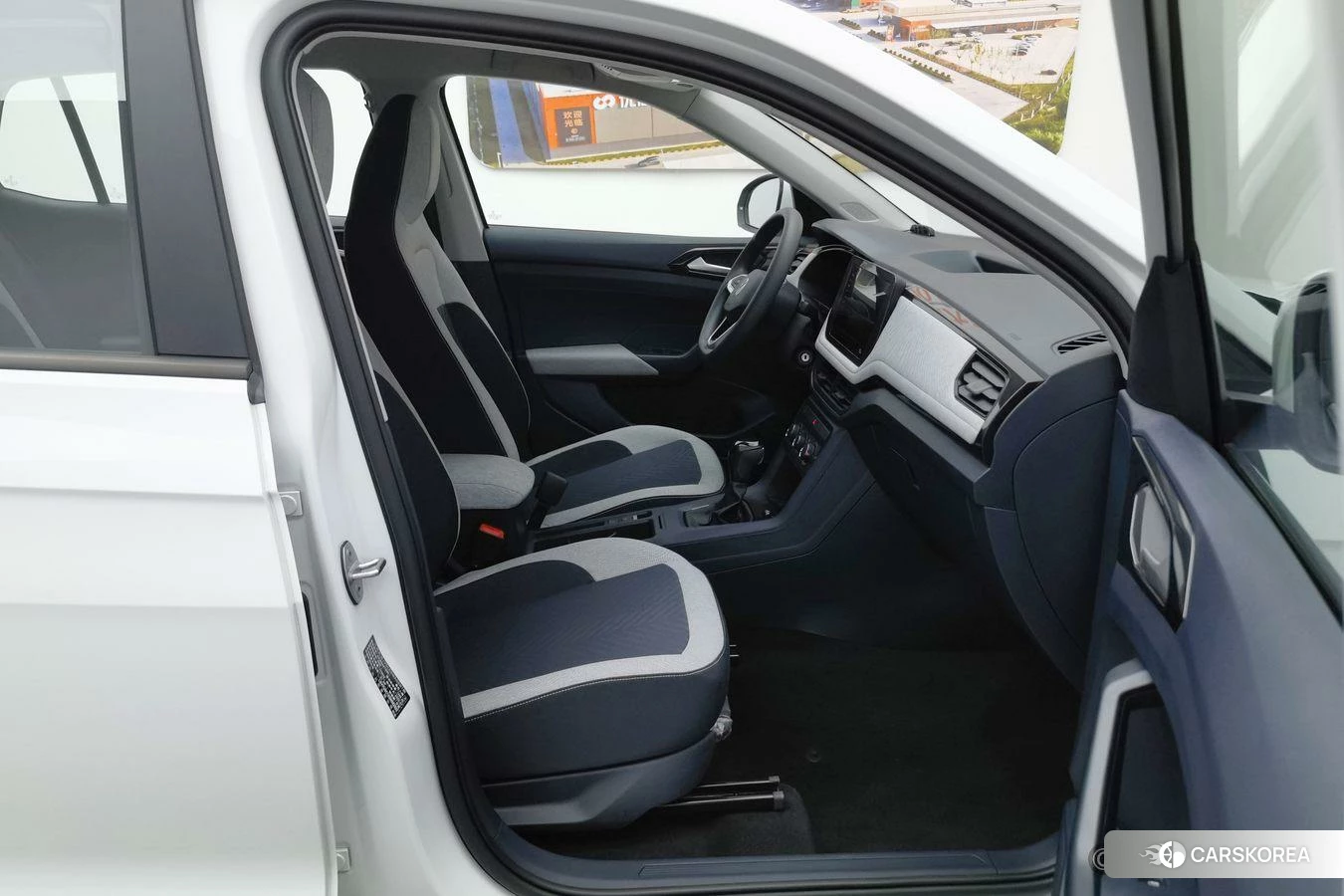 Volkswagen Tuyue id 4455185 из Китая 18