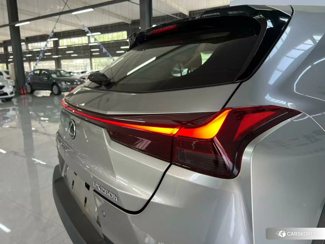 Lexus UX id 4513909 из Китая 17
