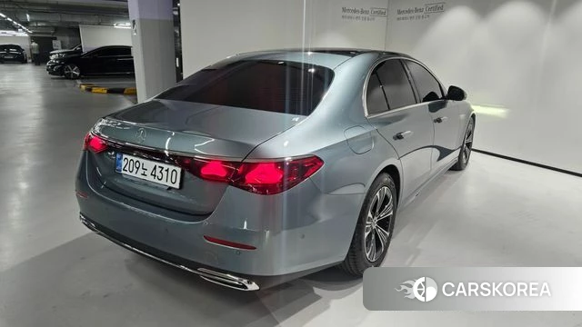 Mercedes-Benz E-Class W214 id 4177569 из Кореи 14