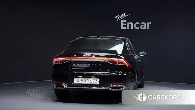 Hyundai The New Grandeur IG id 3635547 из Кореи 14