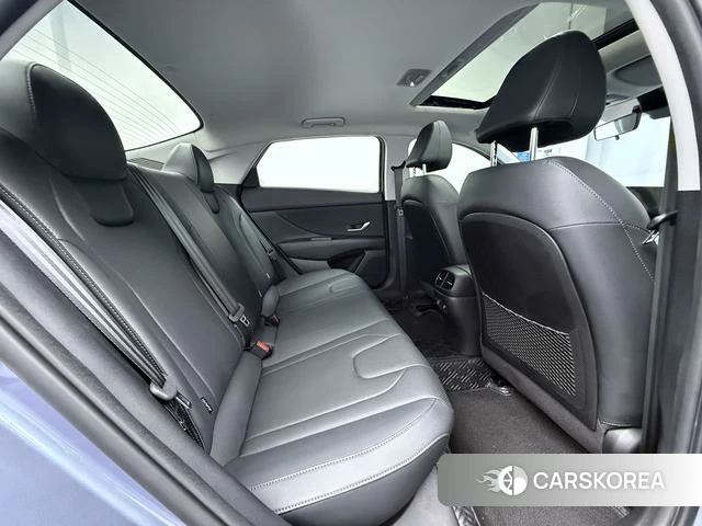 Hyundai Elantra id 4291392 из Китая 9