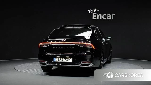 Hyundai The New Grandeur IG Hybrid id 4524692 из Кореи 27