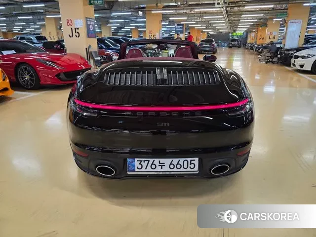 Porsche 911(992) id 3504402 из Кореи 14