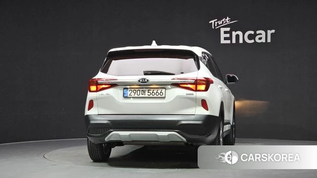 Kia Seltos id 4495568 из Кореи 24