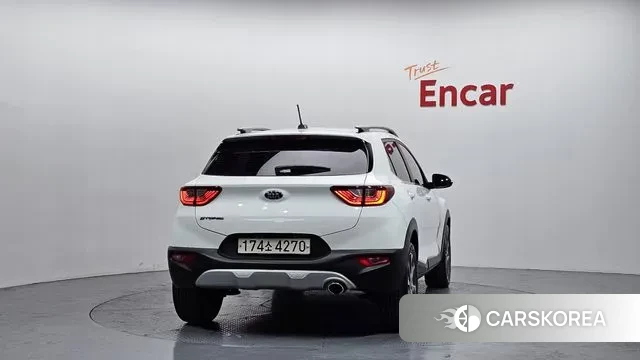 Kia Stonic id 3552836 из Кореи 14