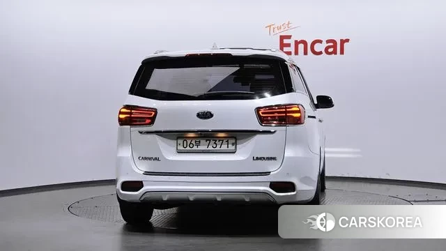 Kia The New Carnival id 3284834 из Кореи 14