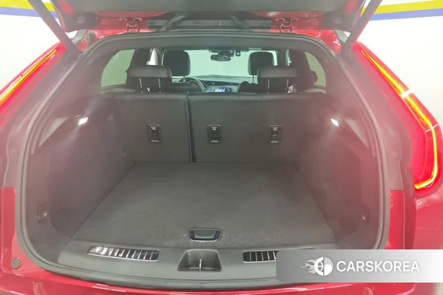 Cadillac XT4 id 3908410 из Китая 11