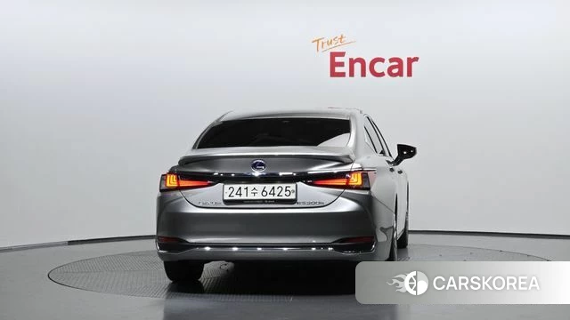 Lexus ES300h 7th generation id 4894390 из Кореи 27
