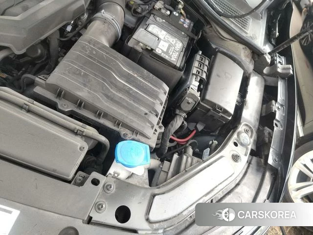 Volkswagen Passat id 4277025 из Китая 13