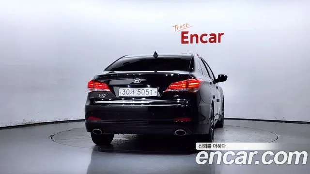 Hyundai The New i40 Salun id 2860651 из Кореи 14