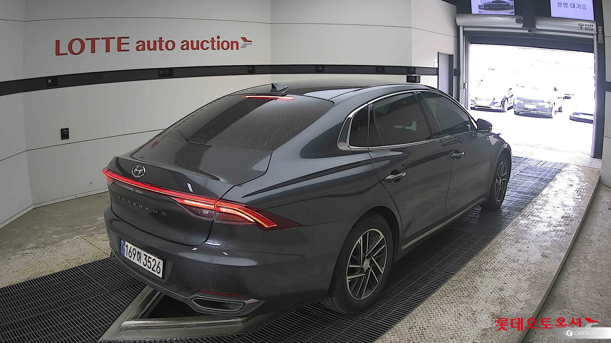 Hyundai Grandeur id 4289368 из Кореи 30
