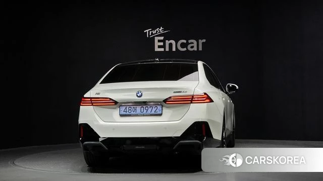 BMW i5 (G60) id 4222990 из Кореи 26