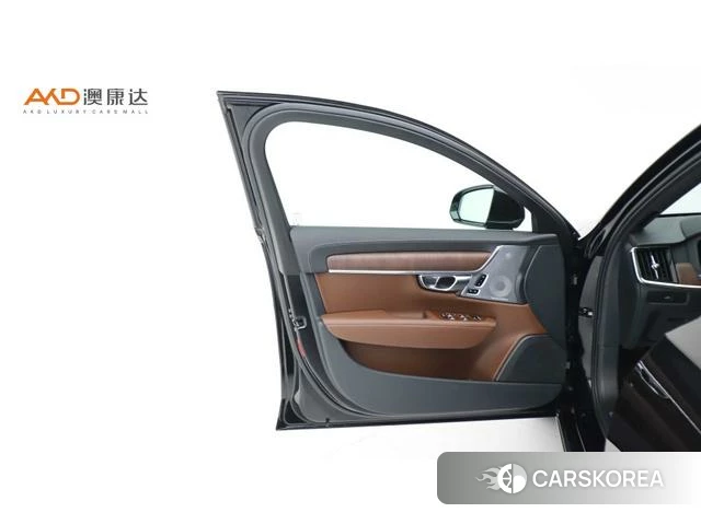 Volvo S90 2024 Черный из Китая, фото 4