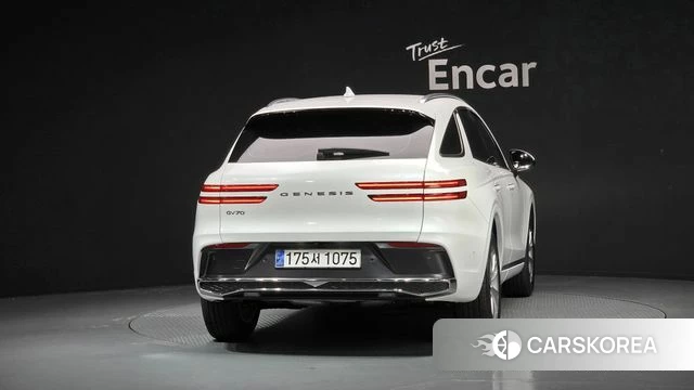 Genesis GV70 id 4432622 из Кореи 24